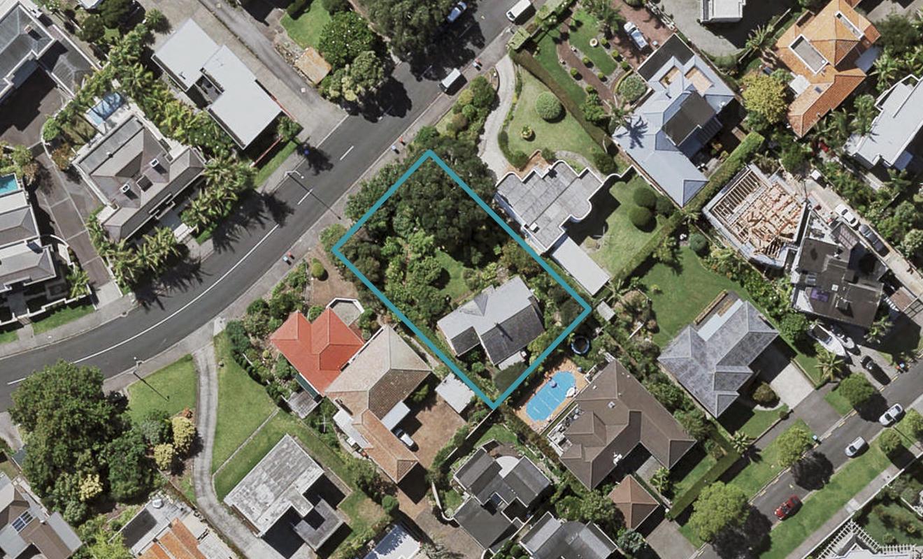 12 Ngaiwi Street, Orakei, Auckland - Carousel 1