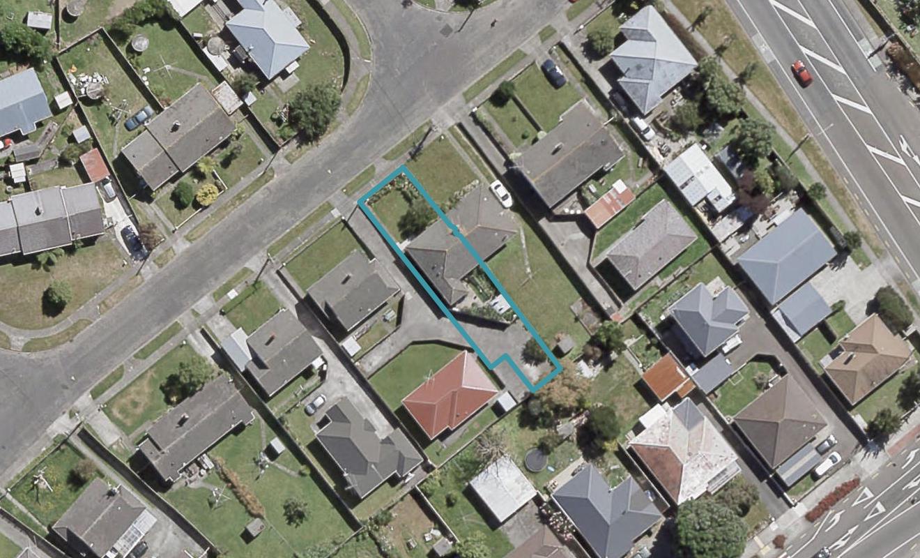 30 Athlone Crescent, Boulcott, Lower Hutt - Carousel 1