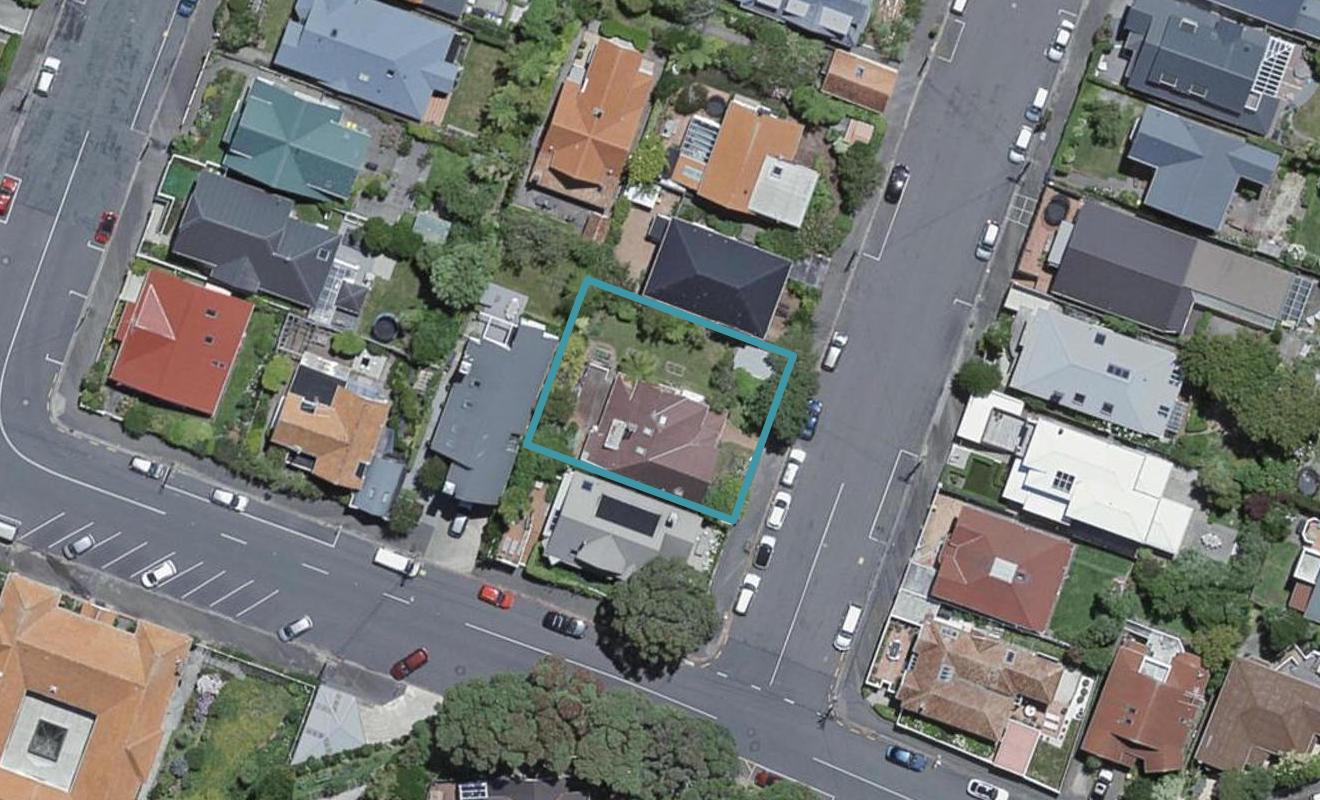 36 Rimu Road, Kelburn, Wellington - Carousel 1
