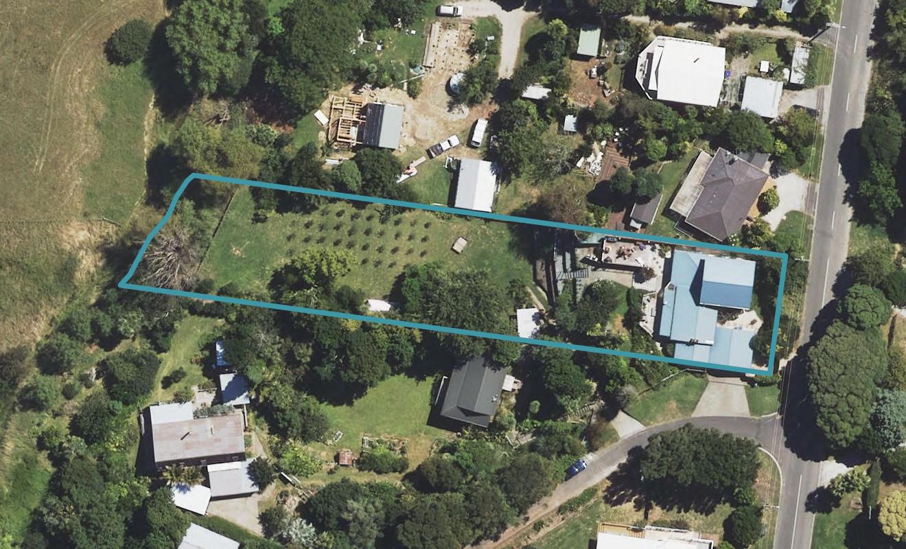 24 Lysnar Street, Okitu, Gisborne - Carousel 1
