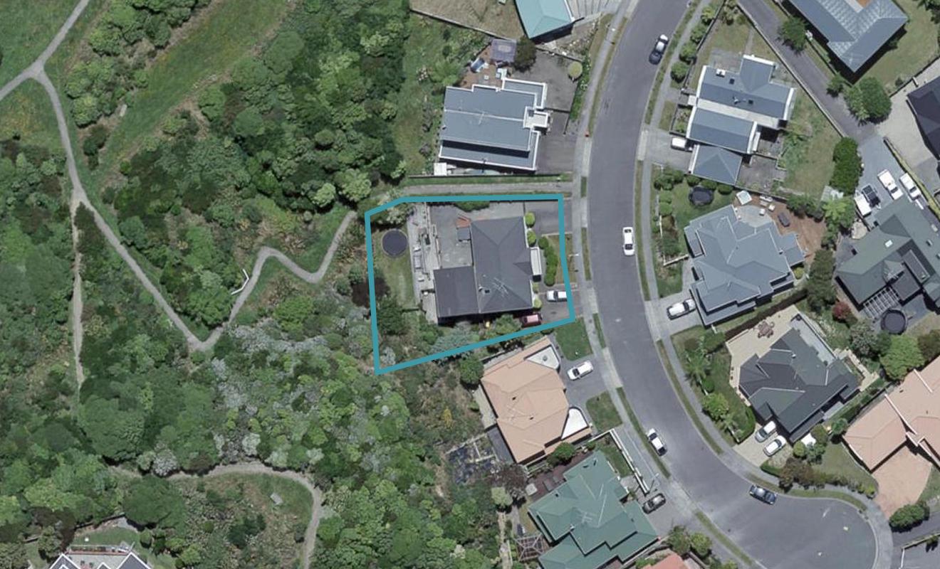 12 Claverton Grove, Churton Park, Wellington - Carousel 1