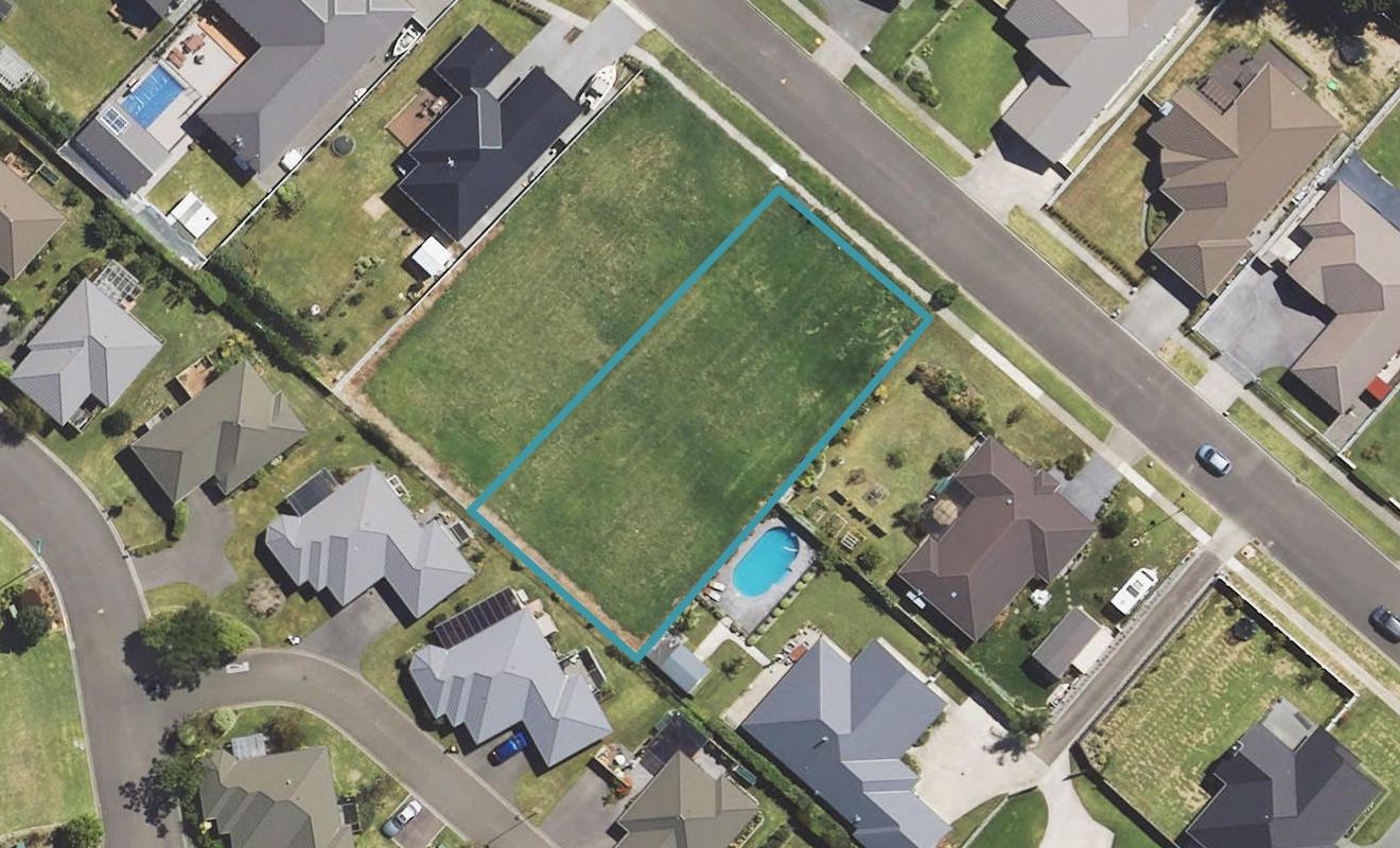 46 Sterling Park, Lytton West, Gisborne - Carousel 1
