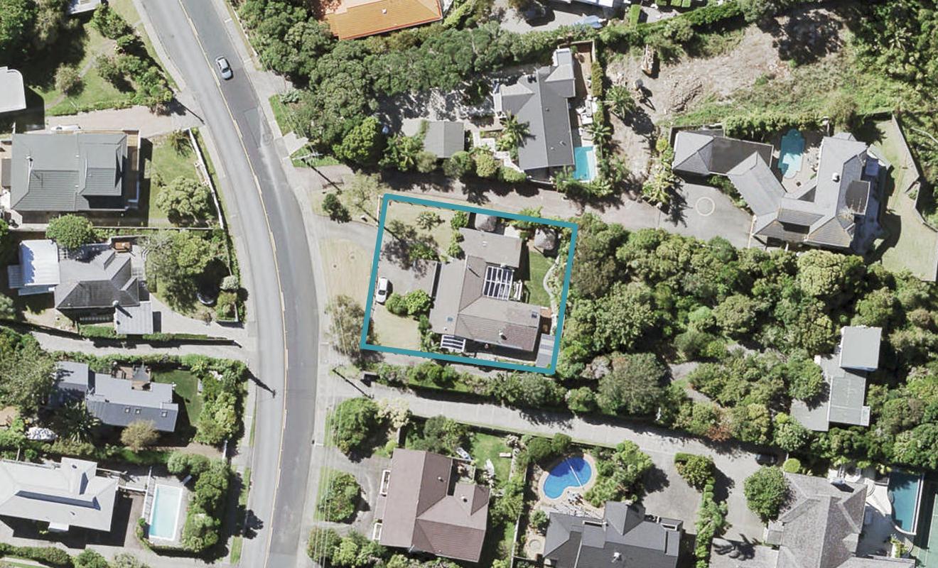 249 Beach Road, Campbells Bay, Auckland - Carousel 1