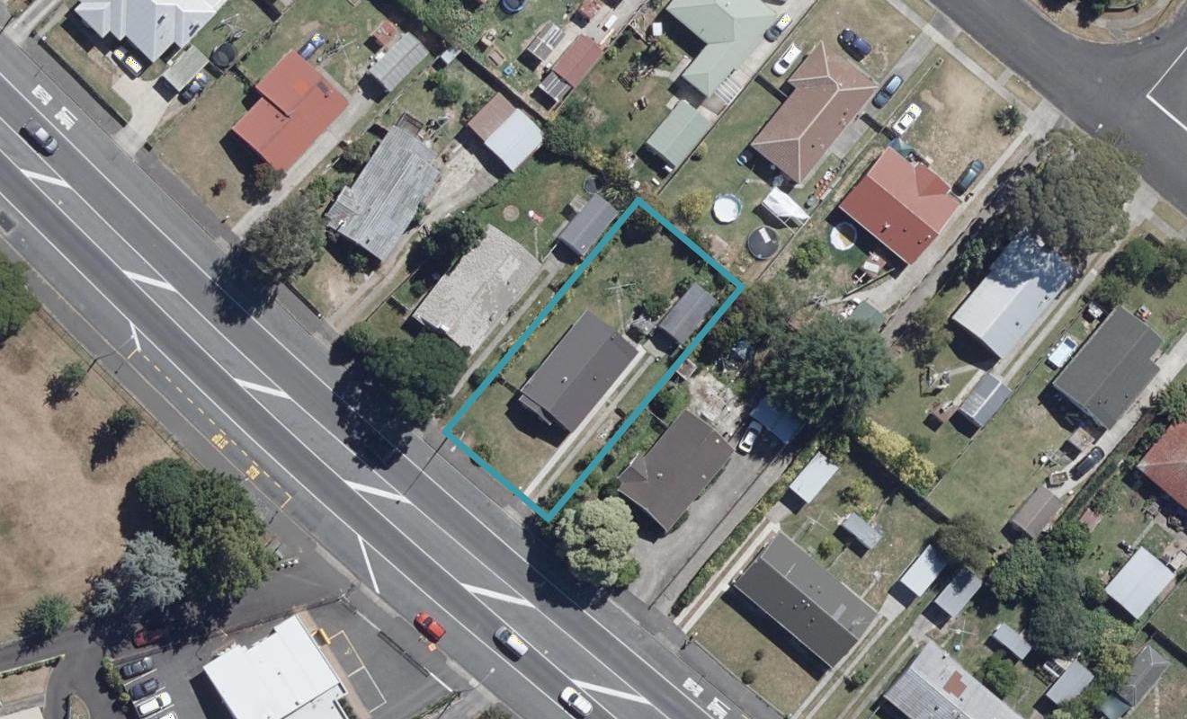 30 Hukanui Road, Fairfield, Hamilton - Carousel 1
