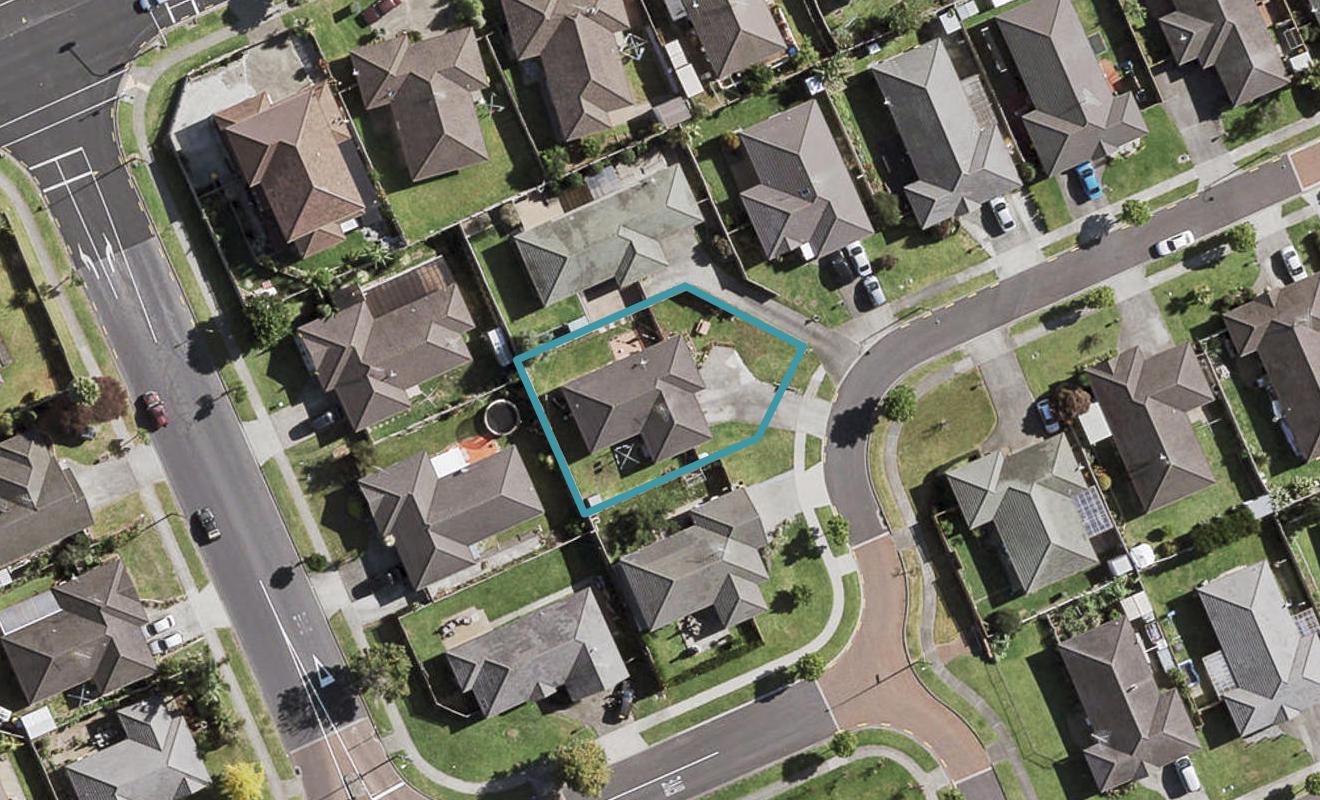 4 Sonterra Close, Randwick Park, Auckland - Carousel 1