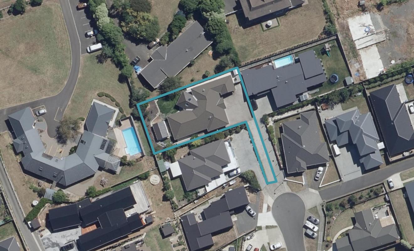17 Evergreen Rise, Grandview Heights, Hamilton - Carousel 1