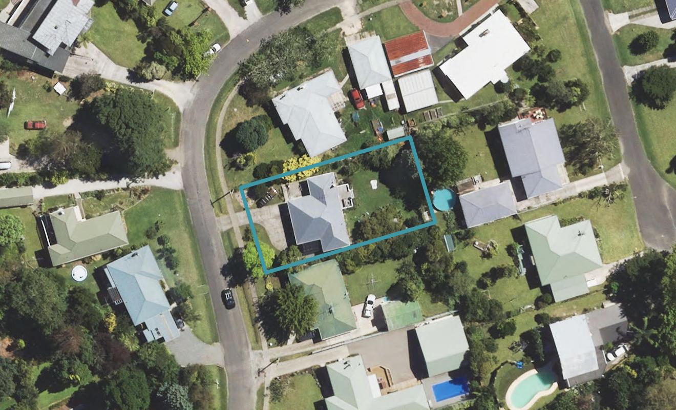 21 Marian Drive, Inner Kaiti, Gisborne - Carousel 1