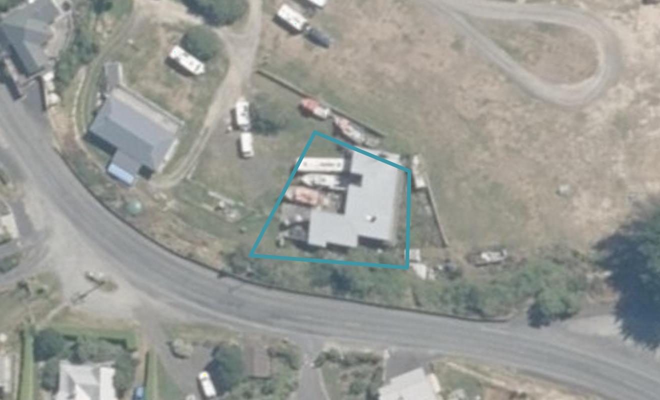 9 Moturata Road, TAIERI BEACH, TAIERI MOUTH - Carousel 1
