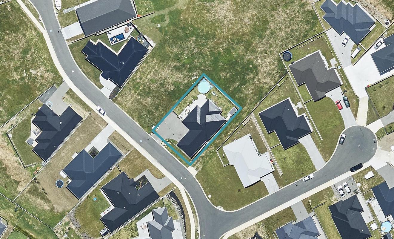 12 Moira Close, Welcome Bay, Tauranga - Carousel 1