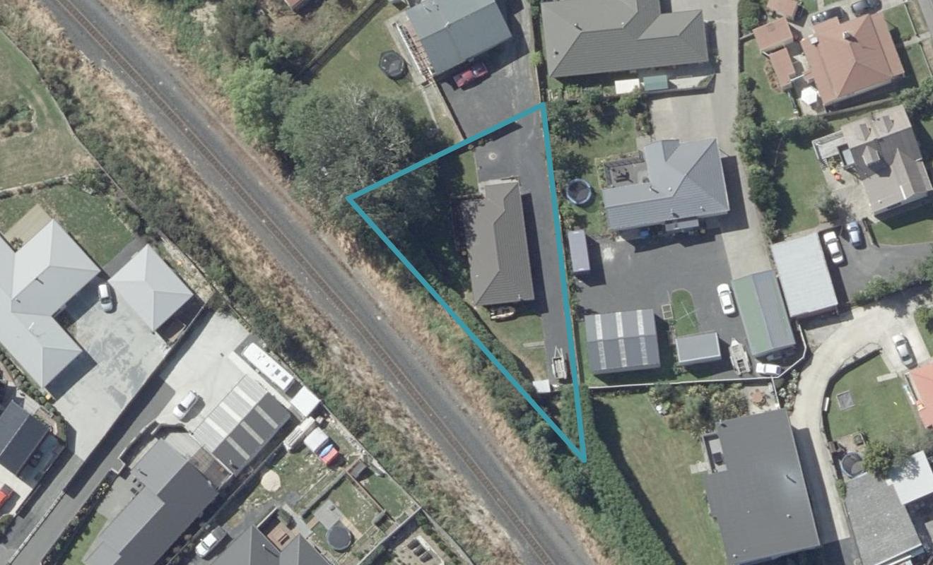 64 North Taieri Road, Abbotsford, Dunedin - Carousel 1