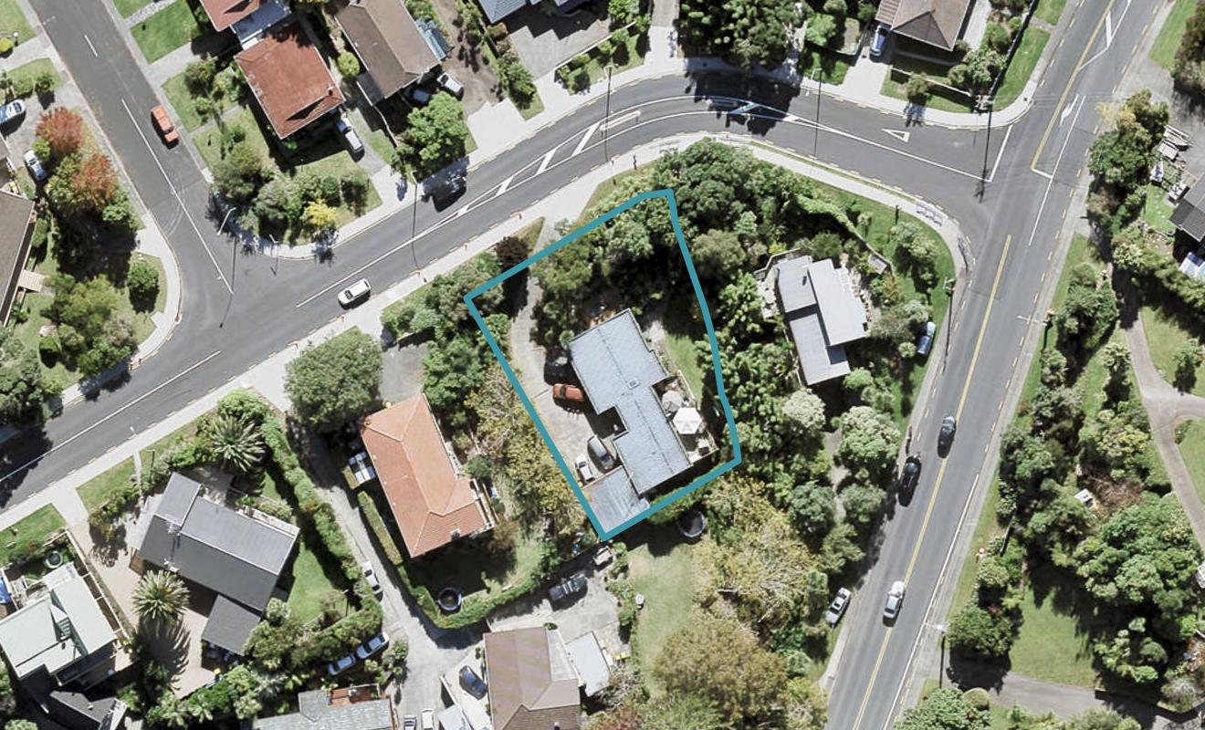 4 Glamorgan Drive, Torbay, Auckland - Carousel 1