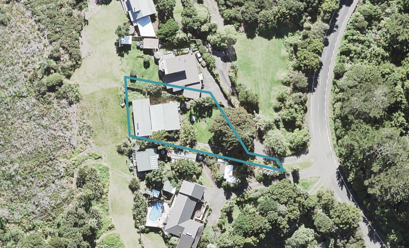 35 Cornwallis Road, Cornwallis, Auckland - Carousel 1