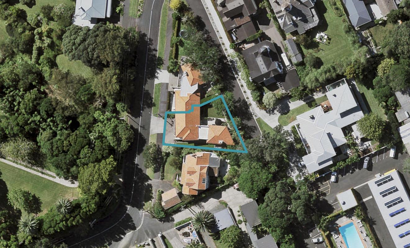 49 Stanley Point Road, Stanley Point, Auckland - Carousel 1
