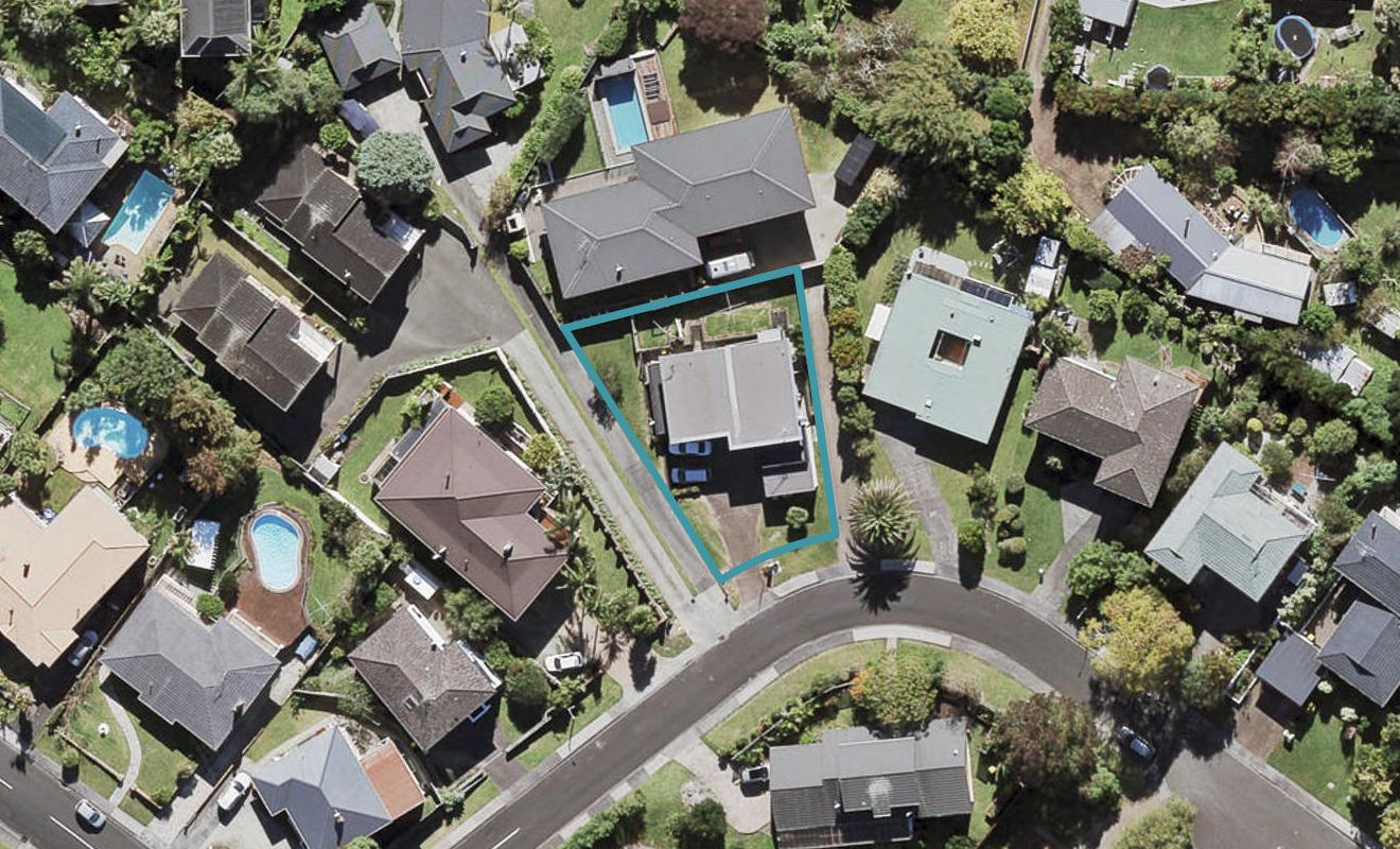 10 Highlight Parade, Te Atatu South, Auckland - Carousel 1