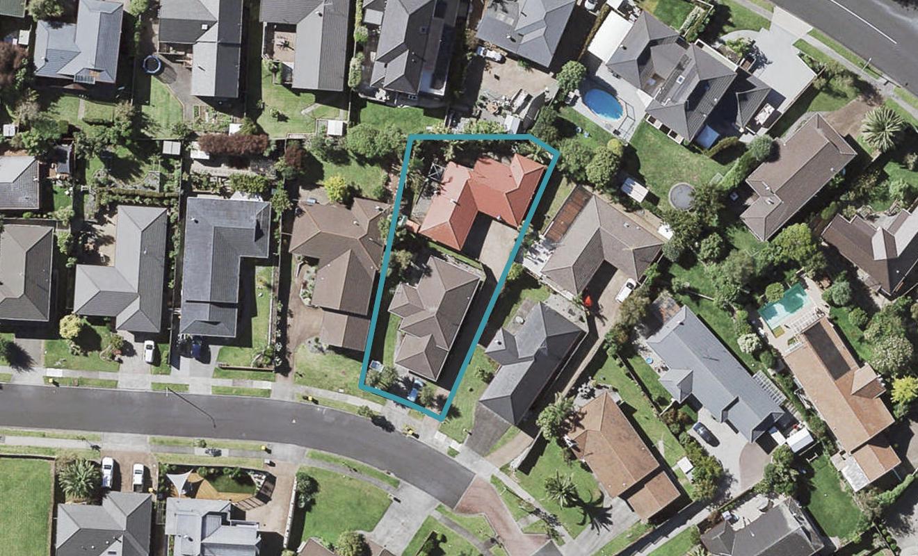 1/52 Channing Crescent, Botany Downs, Auckland - Carousel 1