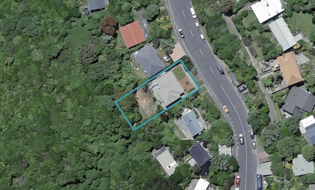 65 Pembroke Road, Northland, Wellington - Carousel 1