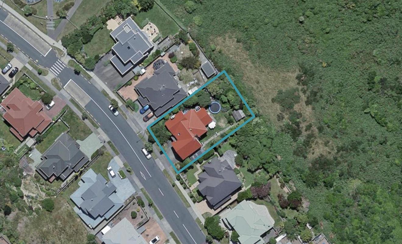 40 Amesbury Drive, Churton Park, Wellington - Carousel 1