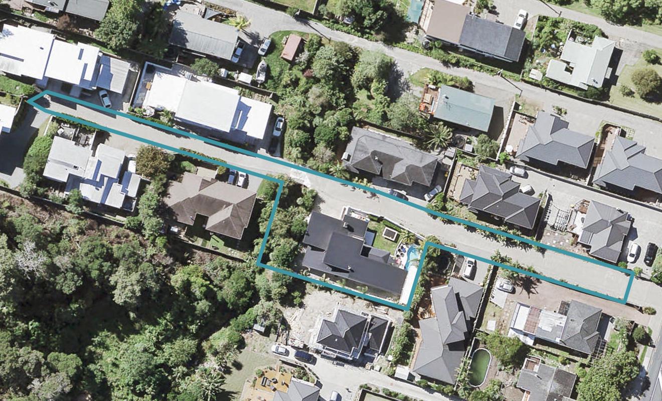 682 Beach Road, Browns Bay, Auckland - Carousel 1