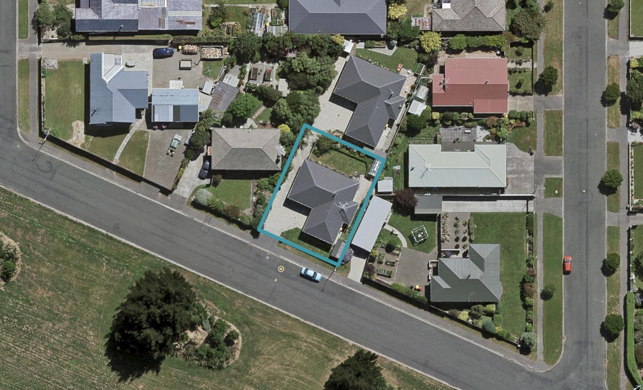80 Moulson Street, Strathern, Invercargill - Carousel 1
