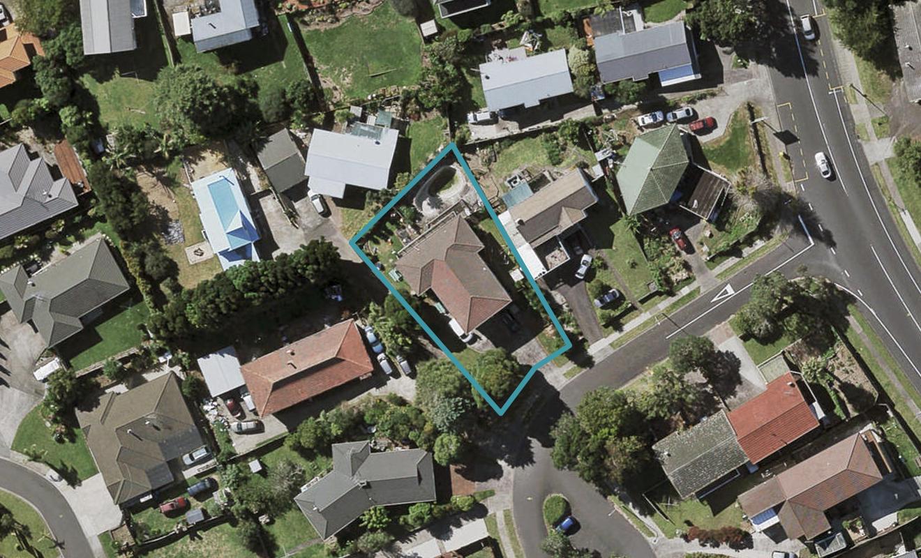 5 Banksia Place, Goodwood Heights, Auckland - Carousel 1
