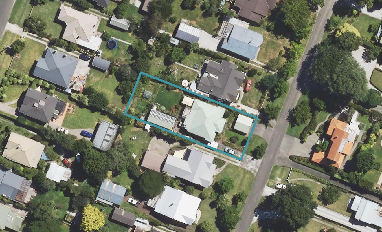 16 Haronga Road, Inner Kaiti, Gisborne - Carousel 1