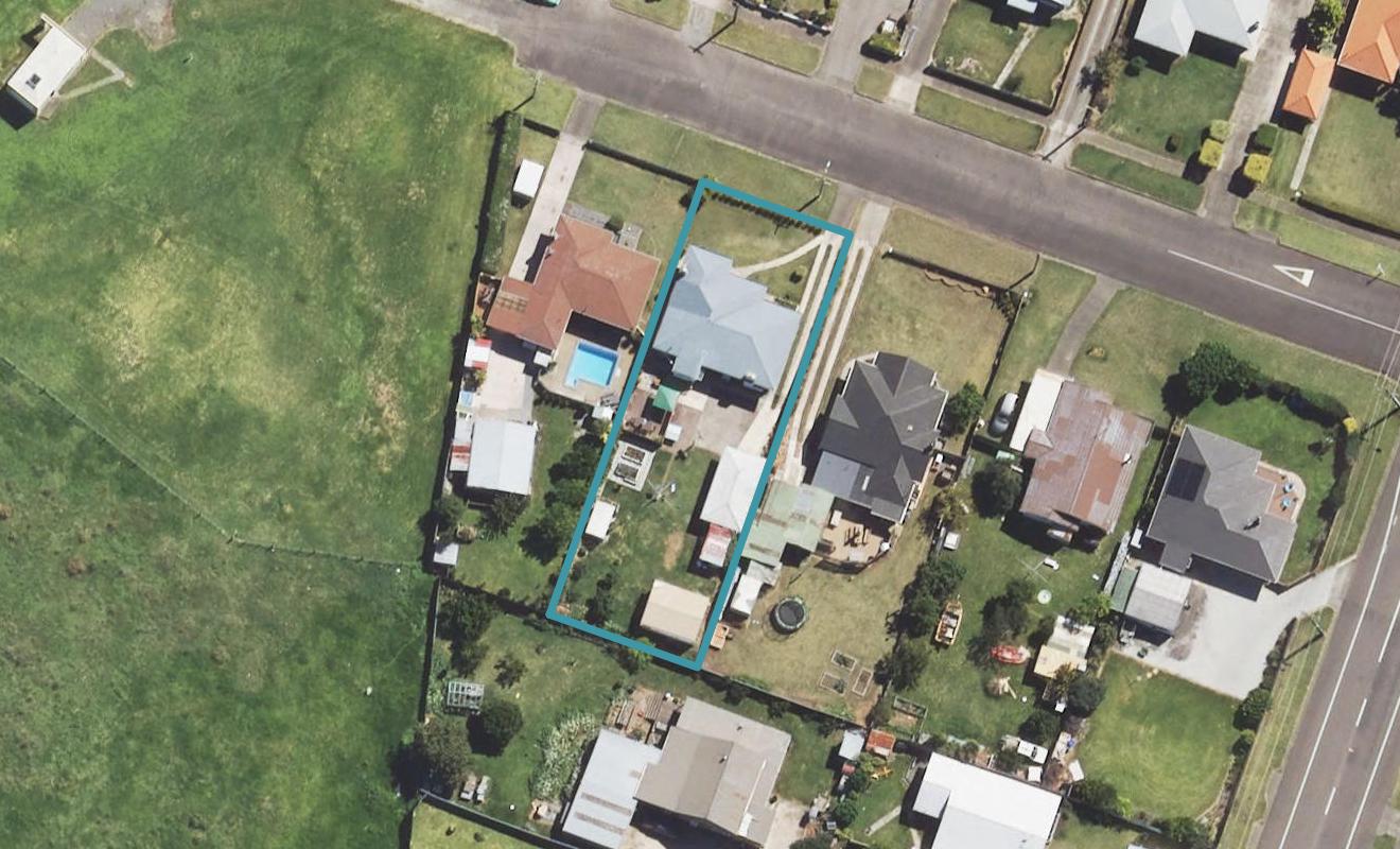 8 Oates Street, Elgin, Gisborne - Carousel 1