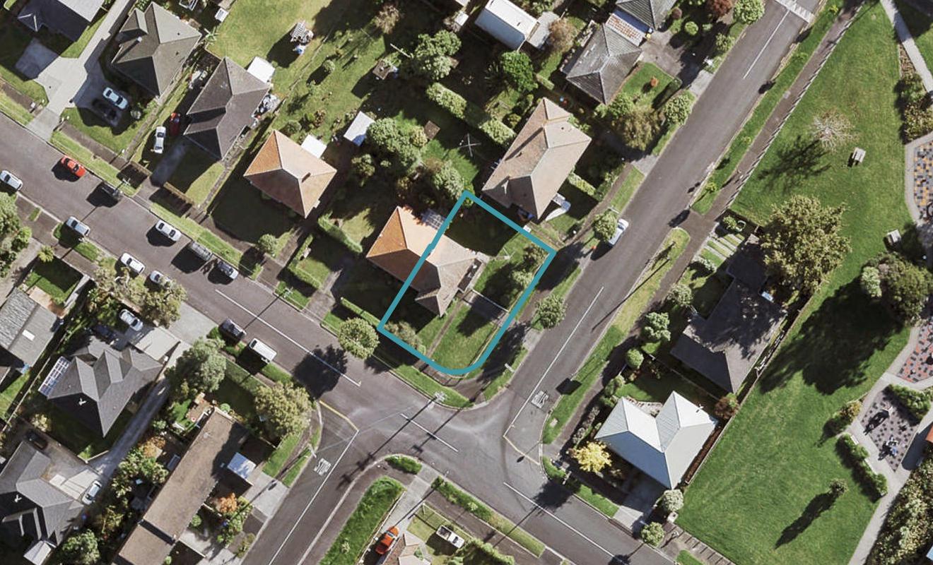 47 Alford Street, Waterview, Auckland - Carousel 1