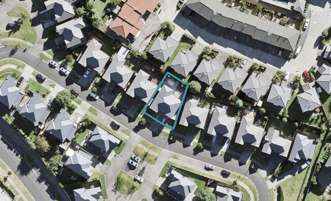 25 Sonoma Crescent, Oteha, Auckland - Carousel 1