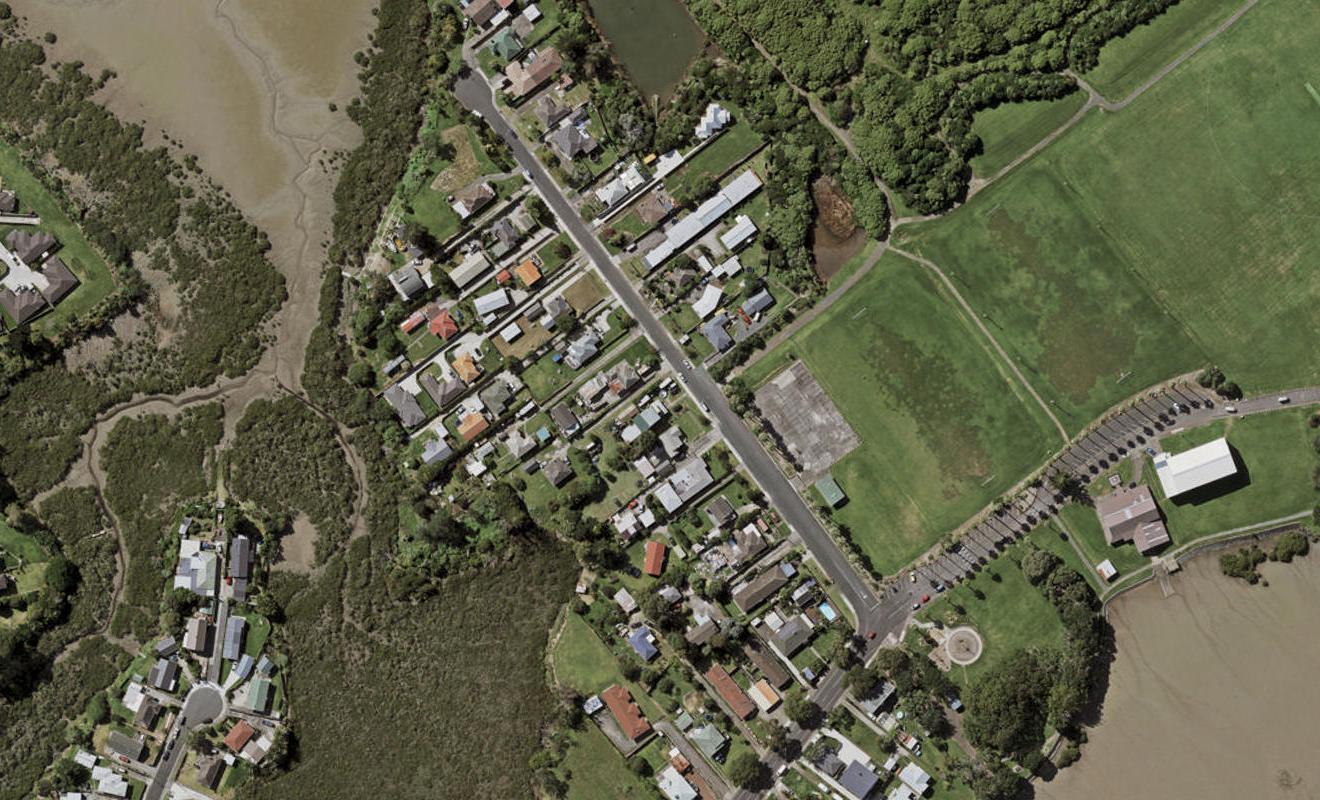 18 Brady Road, Otahuhu, Auckland - Carousel 1