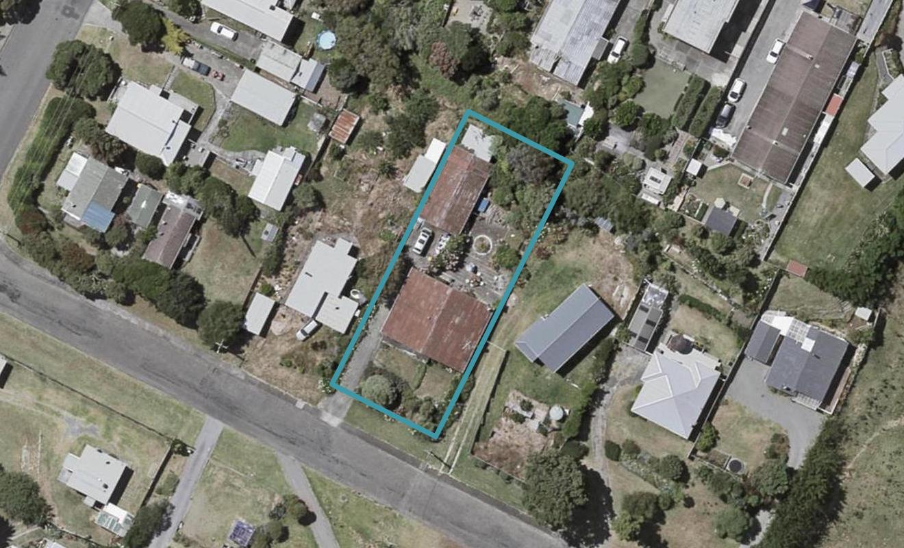 6 Rata Street, Otaki Beach, Otaki - Carousel 1