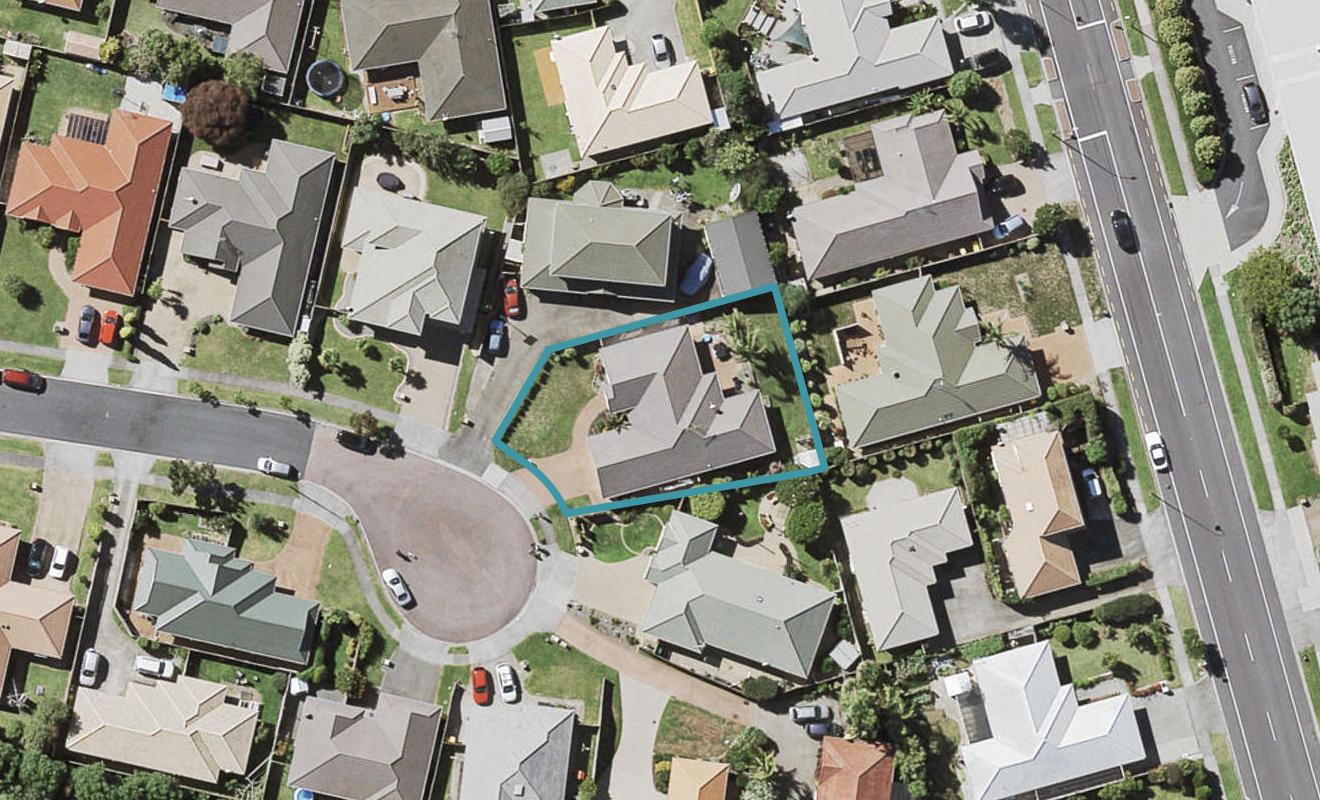 20 Trovare Place, Golflands, Auckland - Carousel 1
