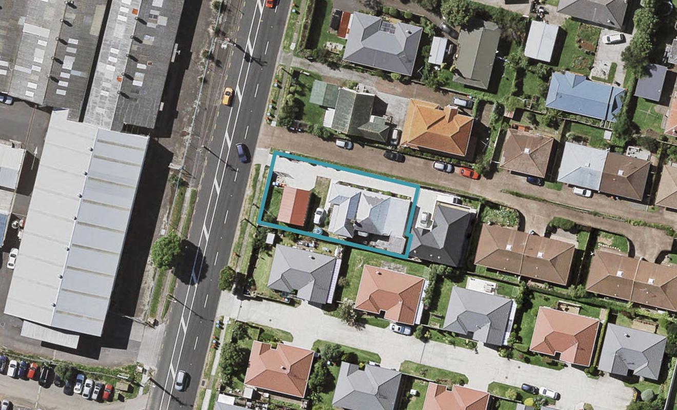 50 Jellicoe Road, Panmure, Auckland - Carousel 1