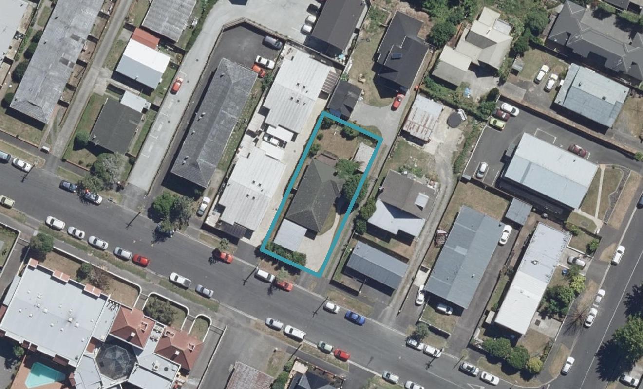 4/12 Charlemont Street, Whitiora, Hamilton - Carousel 1