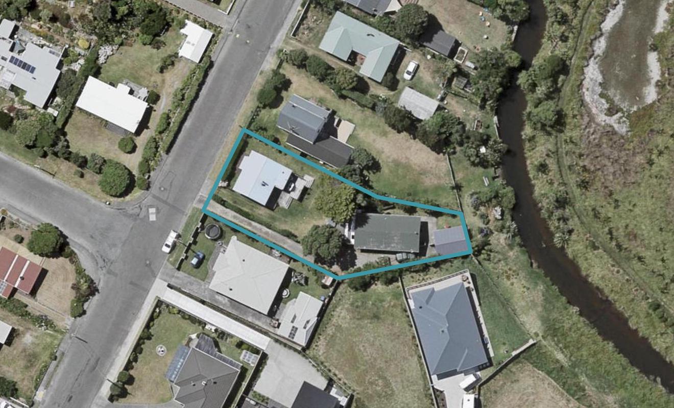28 MOANA ST, Otaki Beach, OTAKI - Carousel 1