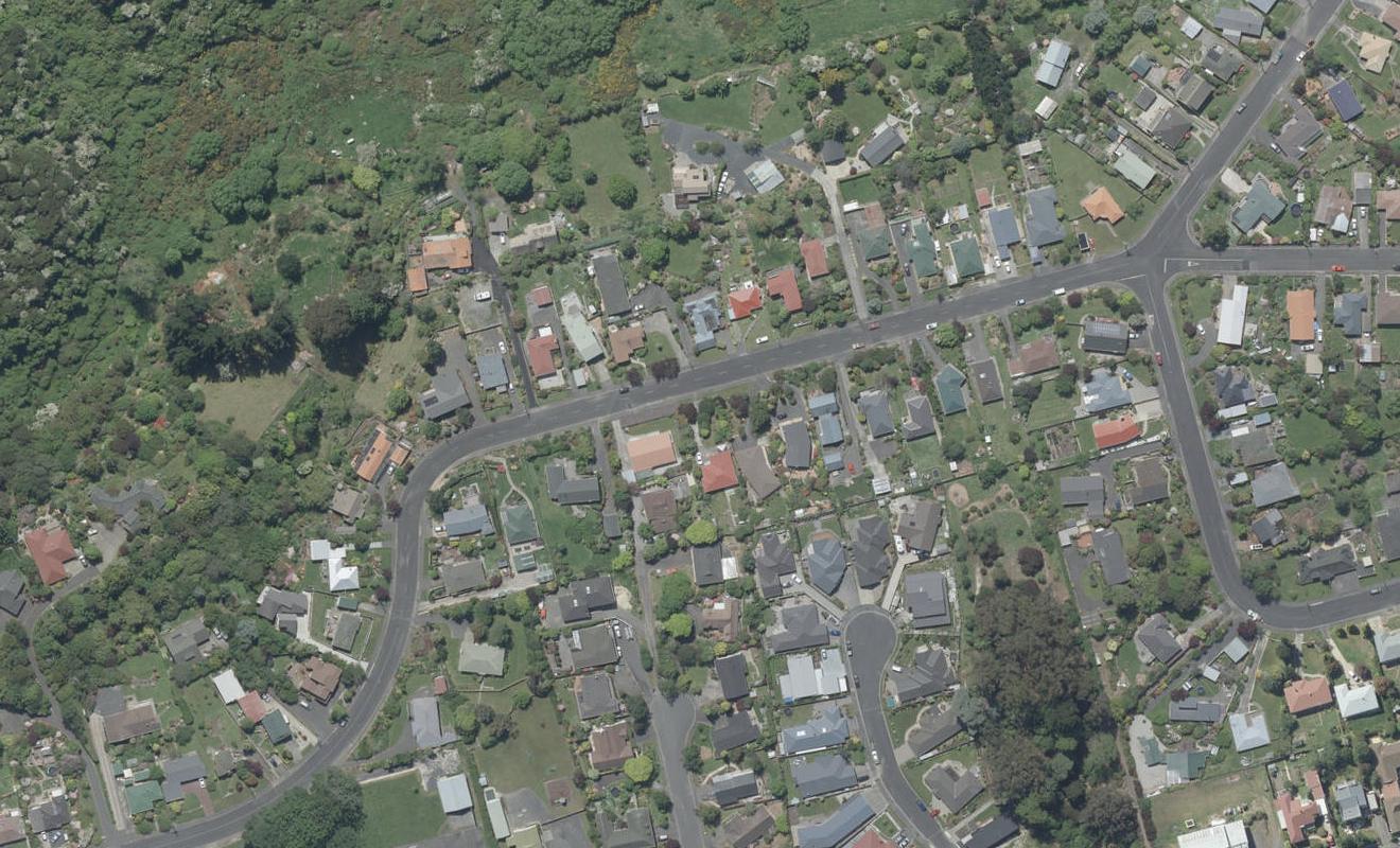 84 Martin Road, Fairfield, Dunedin - Carousel 1