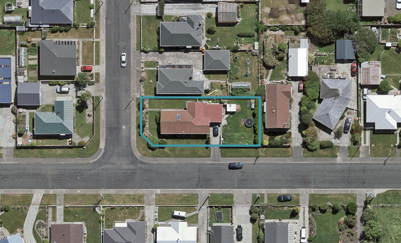 1 Henderson Street, Kingswell, Invercargill - Carousel 1