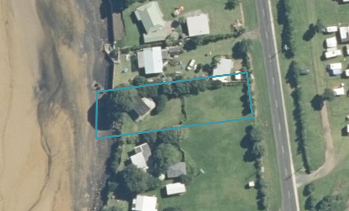 8 Rauparaha Street, Marokopa, Piopio - Carousel 1