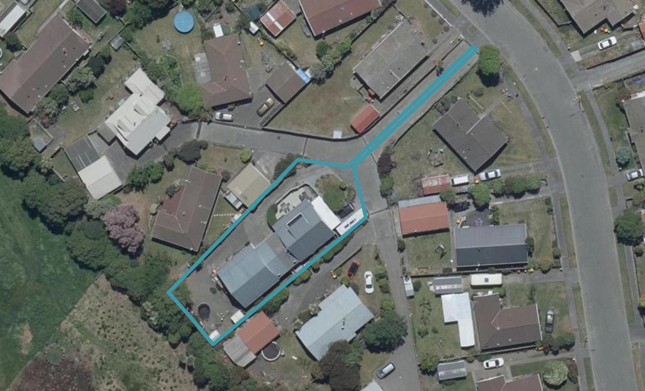 2/24A Medina Crescent, Parklands, Christchurch - Carousel 1