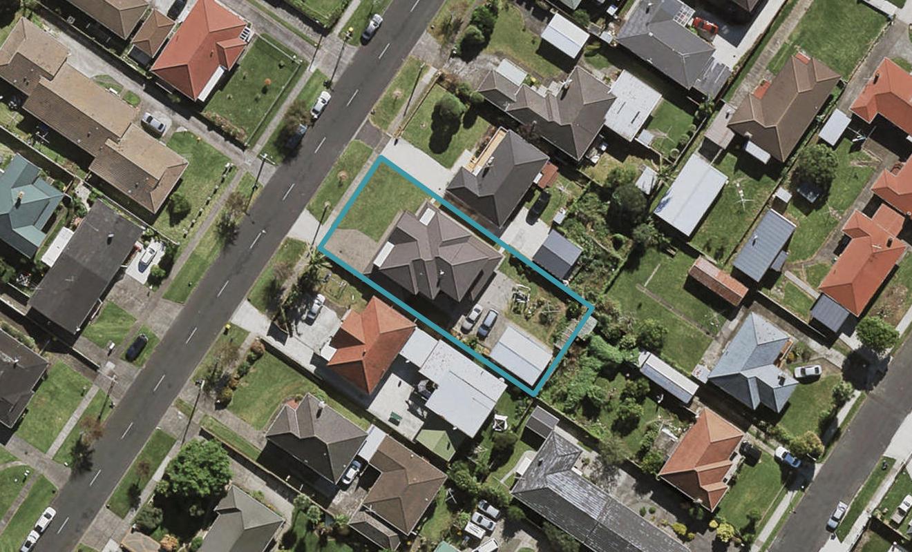 53 Central Avenue, Papatoetoe, Auckland - Carousel 1