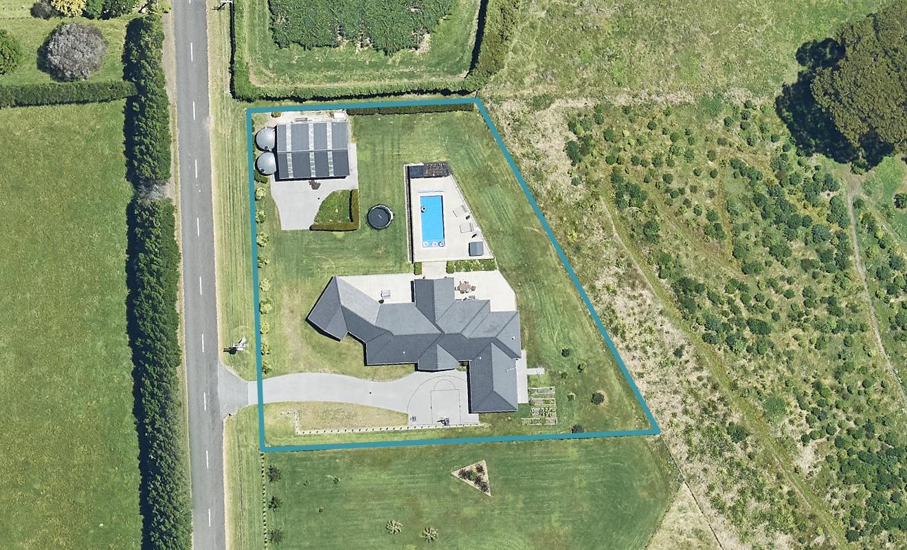 51 Gasson Lane, Tauranga - Carousel 1