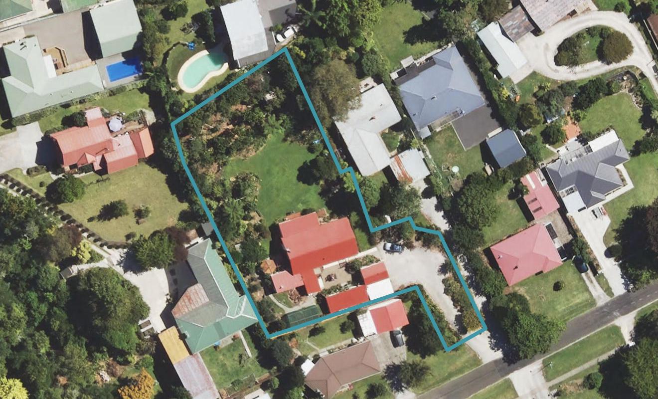 21 Seymour Road, Inner Kaiti, Gisborne - Carousel 1