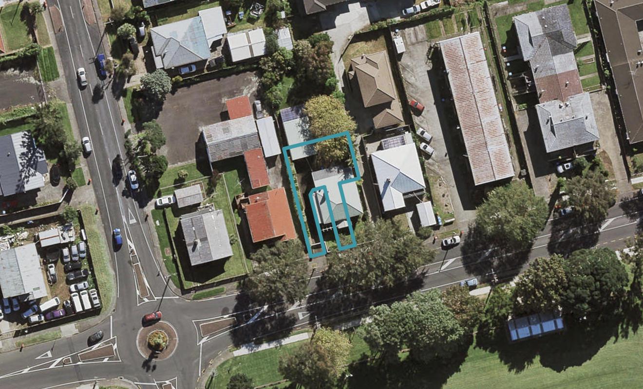 2/44 Avenue Road, Otahuhu, Auckland - Carousel 1