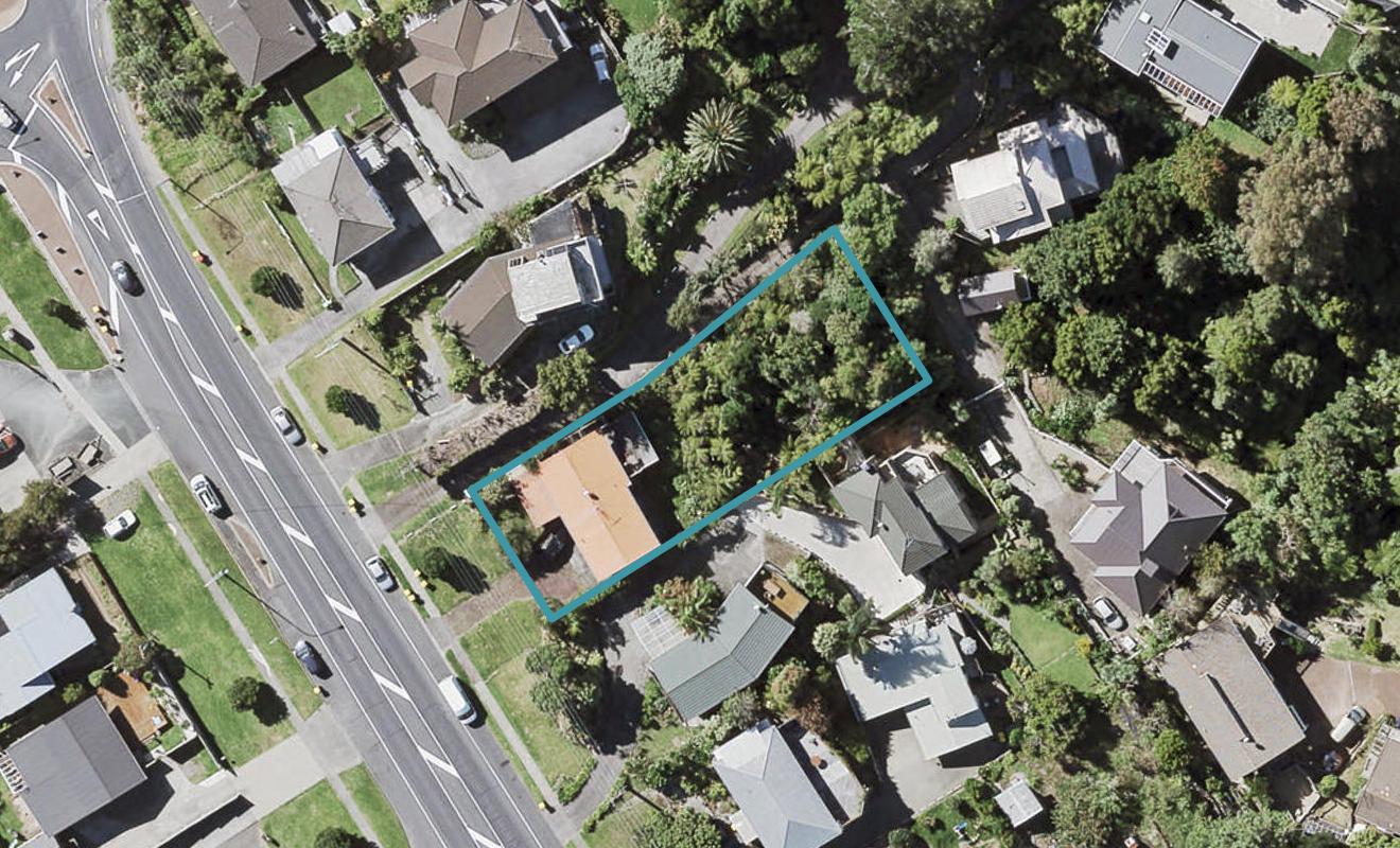 551 East Coast Road, Browns Bay, Auckland - Carousel 1
