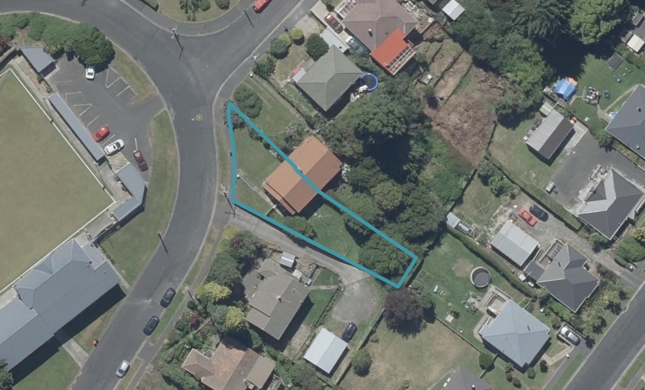19 Mayfield Avenue, Wakari, Dunedin - Carousel 1