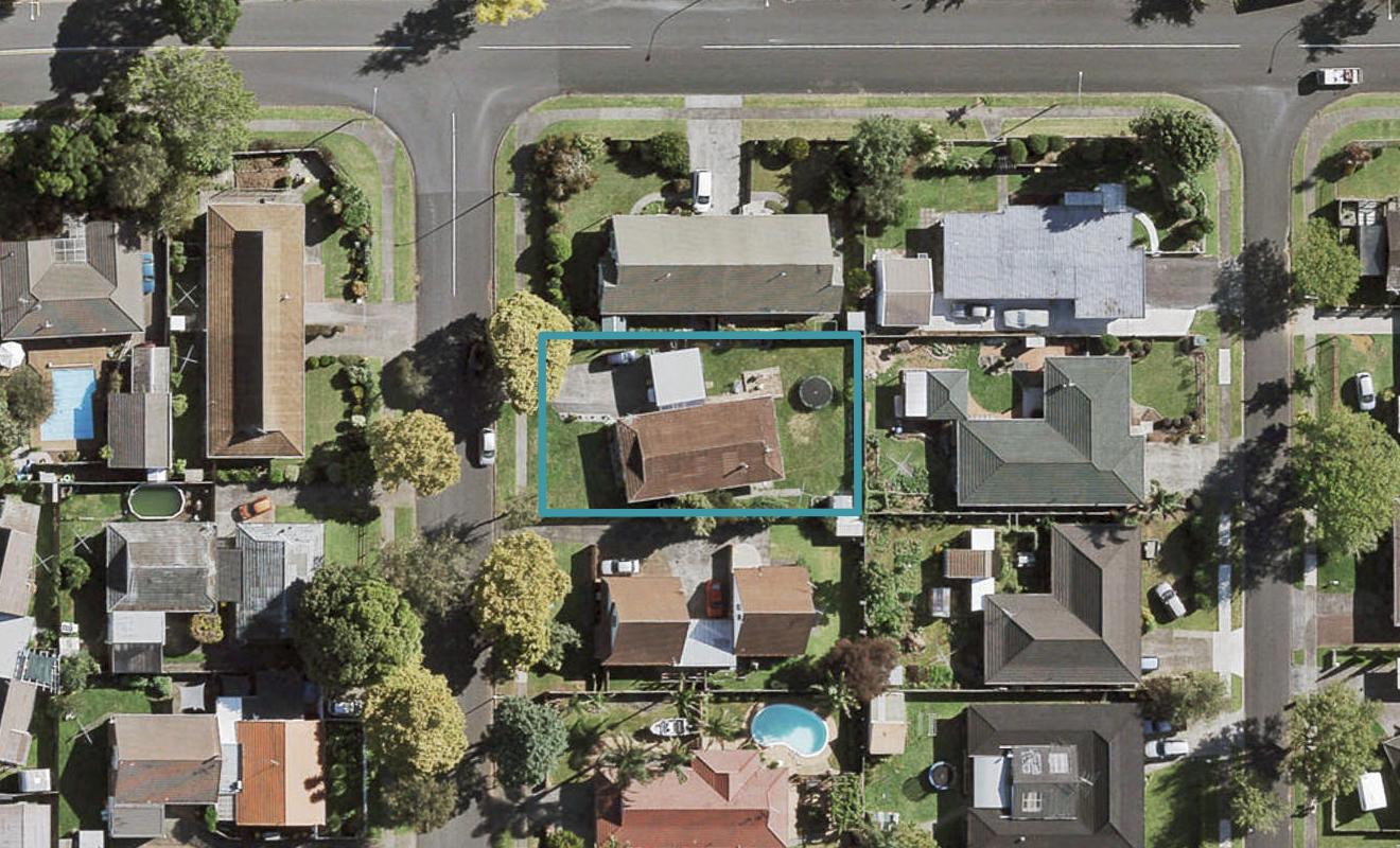 4 Kindergarten Drive, Conifer Grove, Takanini - Carousel 1