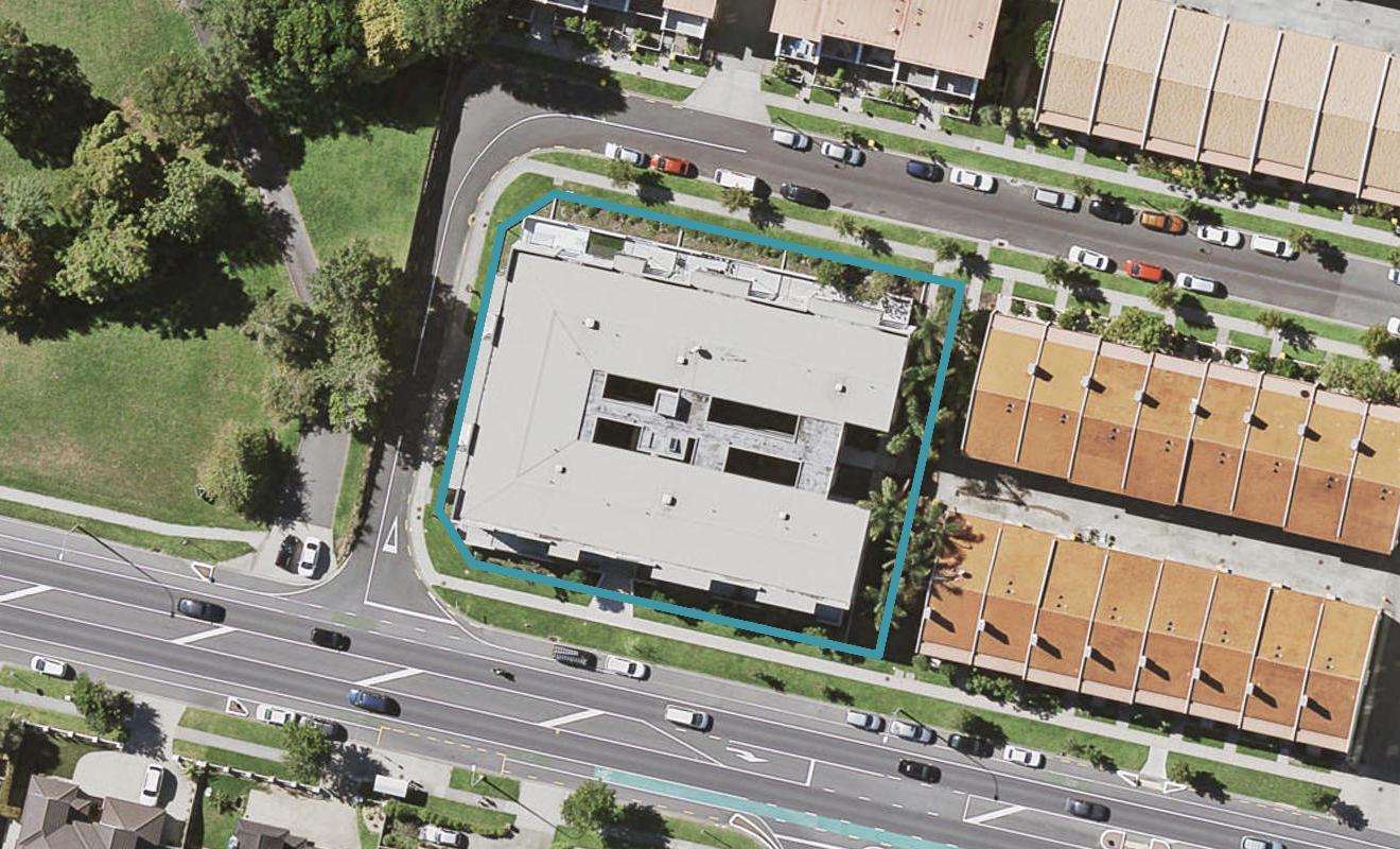 16/124 Stancombe Road, Flat Bush, Auckland - Carousel 1