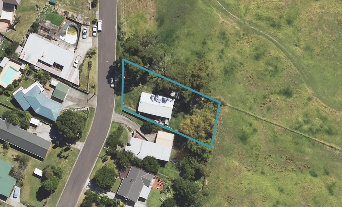 13 Wallis Road, Kaiti, Gisborne - Carousel 1