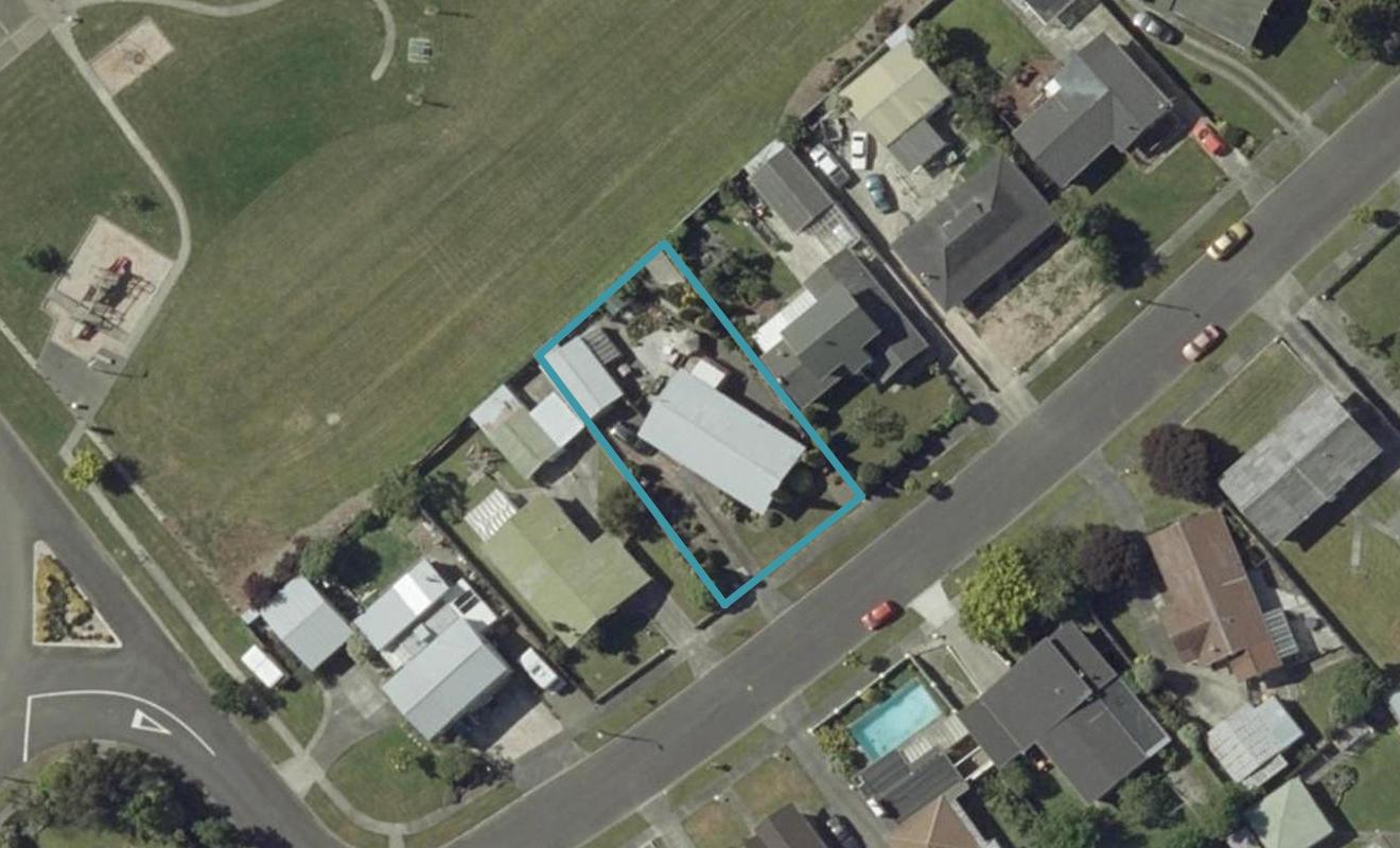 5 Paradise Place, Milson, Palmerston North - Carousel 1
