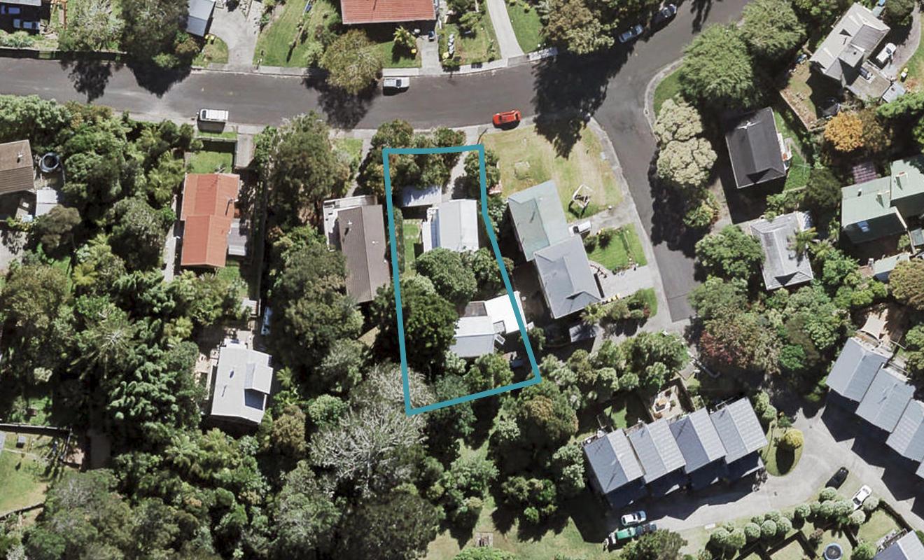 2/8 Abbeygate Street, Birkdale, Auckland - Carousel 1