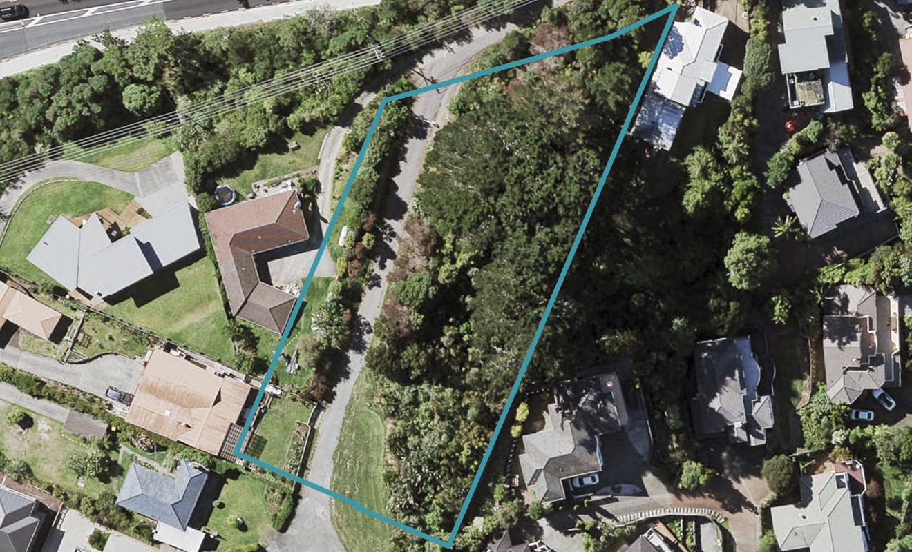 192 Browns Bay Road, Murrays Bay, Auckland - Carousel 1